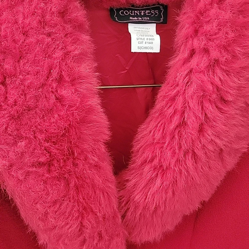 Red fur collar coat - Picture 2 of 3